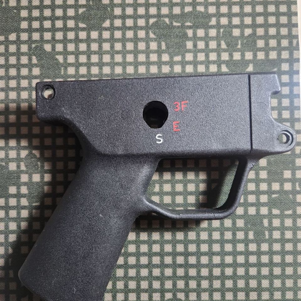Image 2 - Mp5k lower