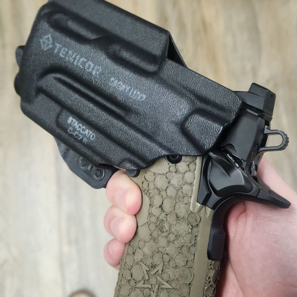 Image 6 - Staccato C2