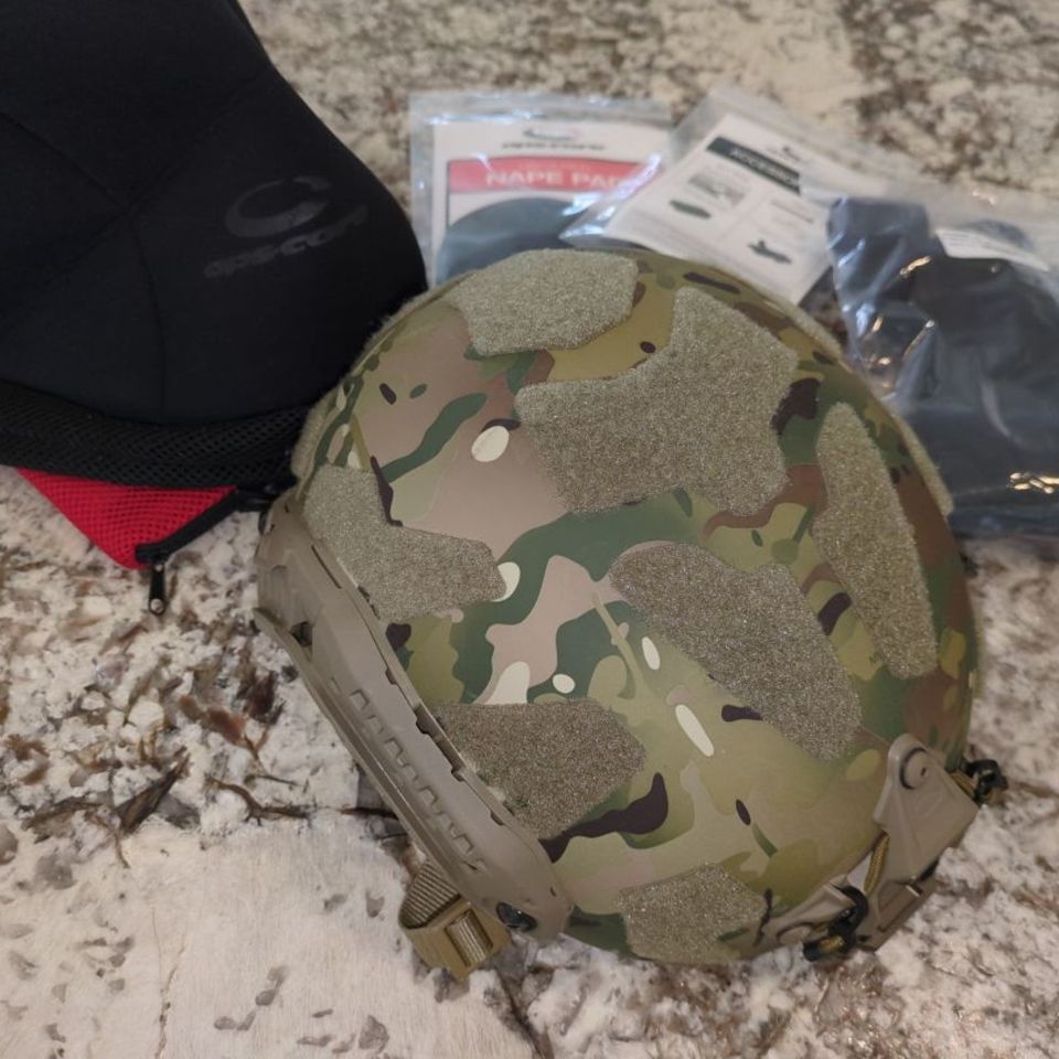 Image 3 - Ops-Core SF Helmet Large