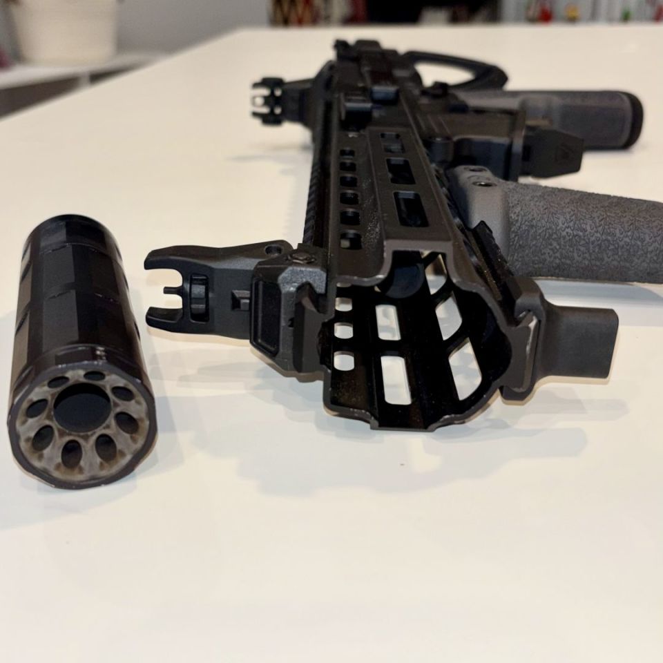 Image 3 - GHM9 gen 2 + Lingle & Geissele