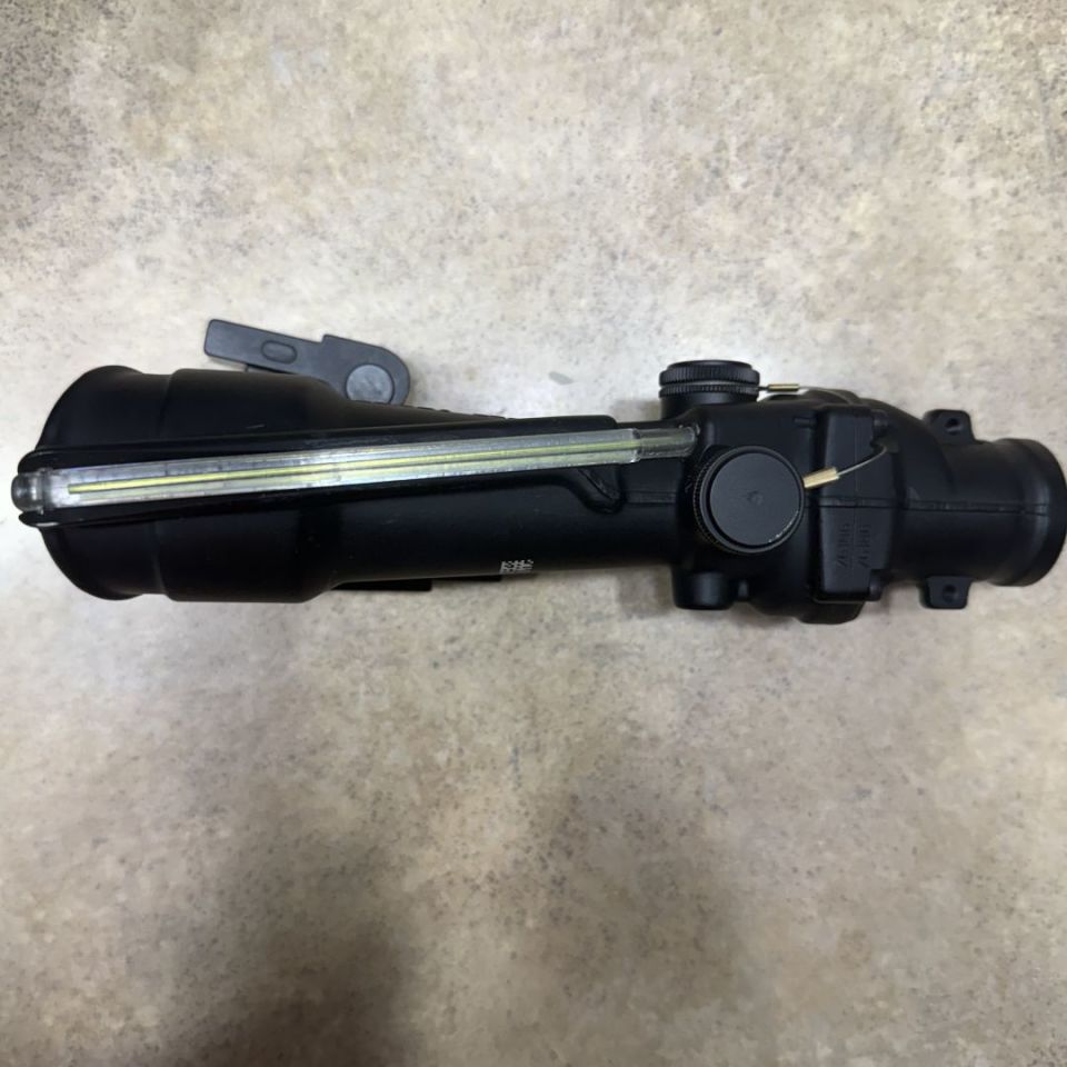 Image 4 - Trijicon TA11 GREEN Horshoe