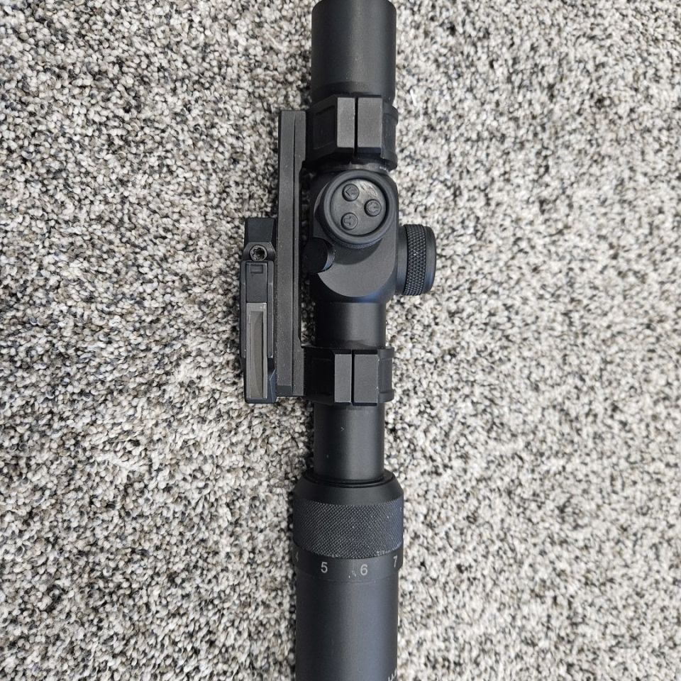 Image 3 - Us Optics 1-8 Blue dot