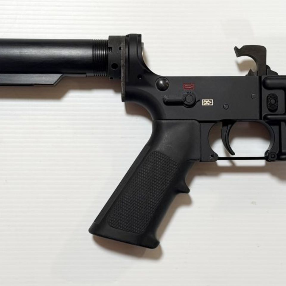 Image 1 - HK MR556 A1 “WARNING” Lowers…