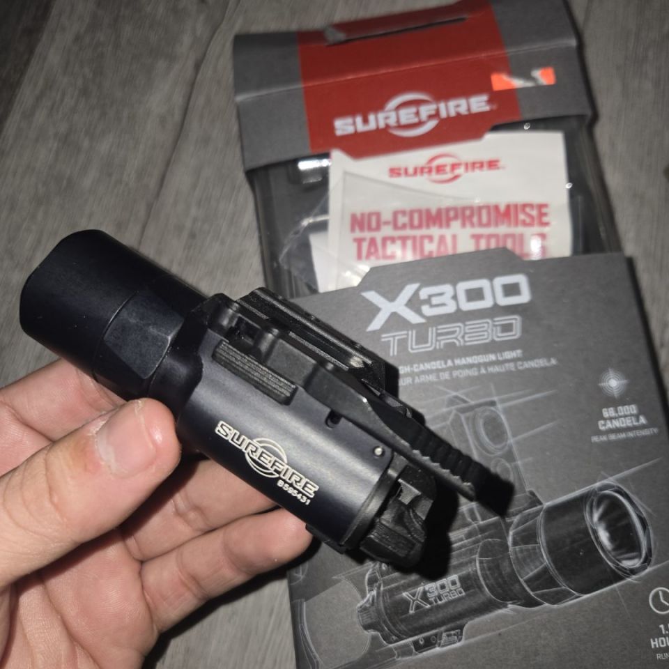 Image 1 - Surefire X300 Turbo w gas peda