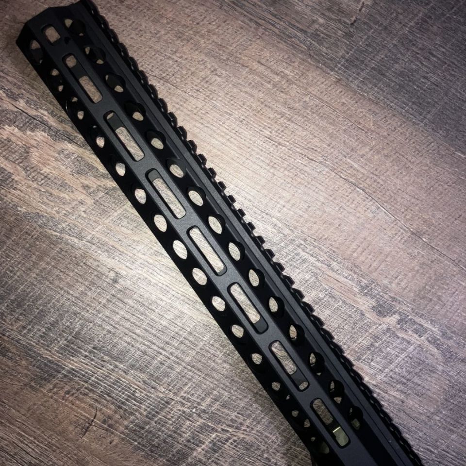 Image 2 - FCD RHF 13.7 Mlok rail