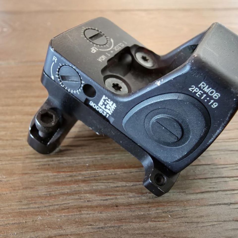 Image 1 - RMR type 2 with acog mount