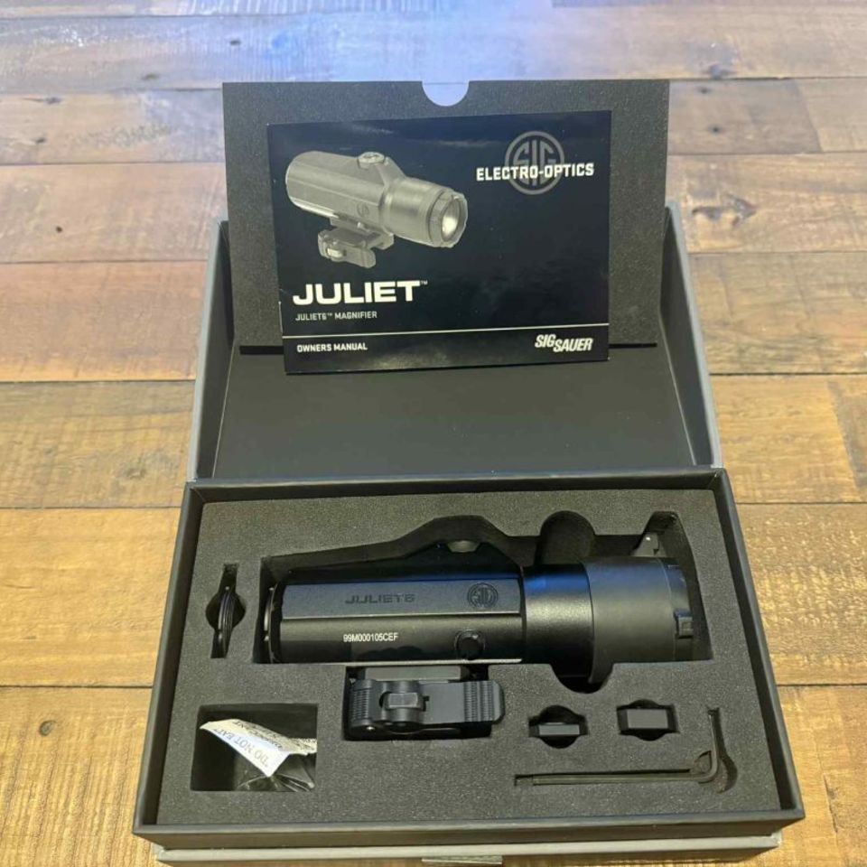 Image 1 - Sig Juliet 6 magnifier 