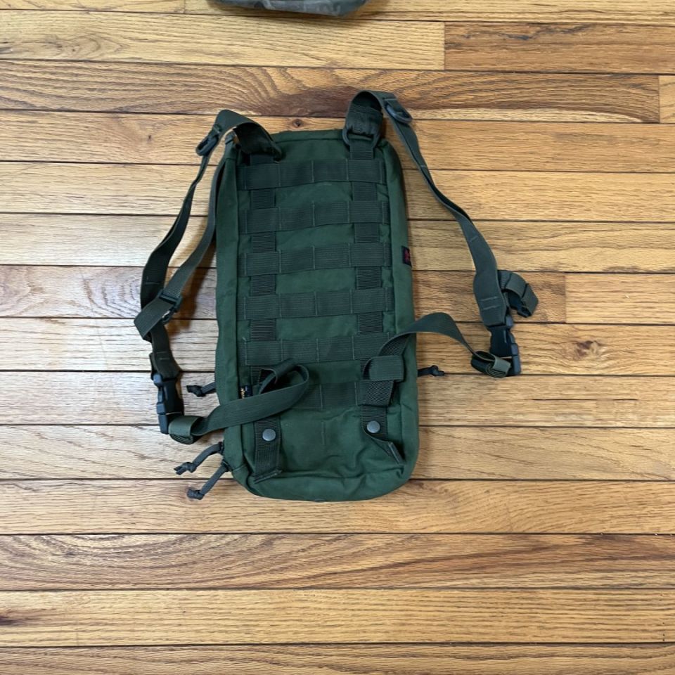 Image 2 - Brazilian army camelbak pack