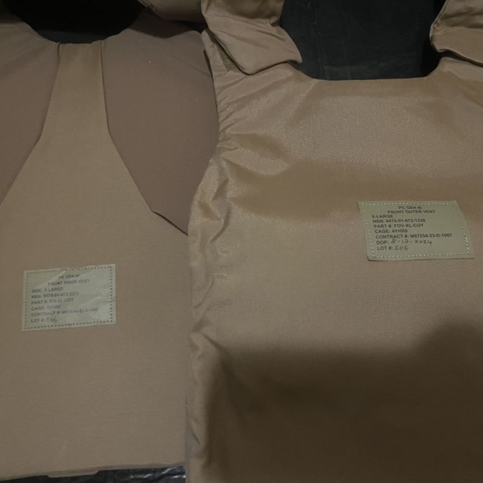 Image 3 - USMC gen 3 plate carrier setup