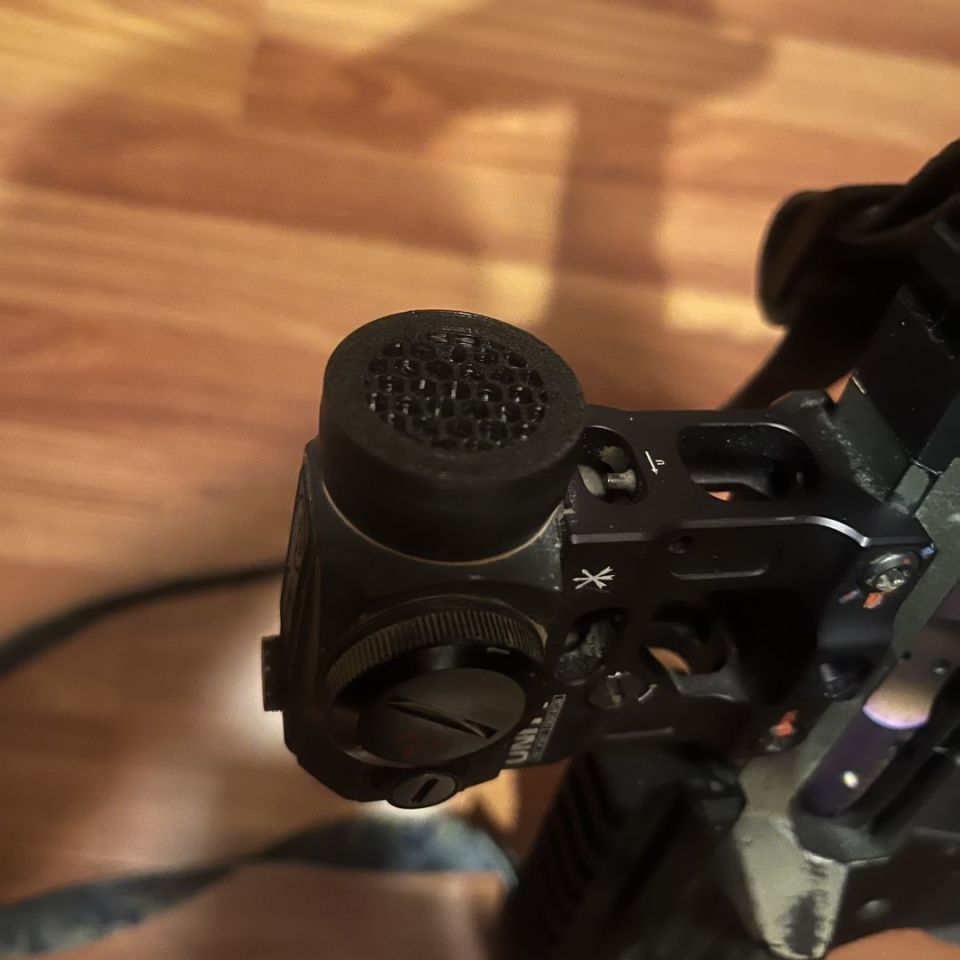 Image 4 - Aimpoint T2 kill flash/ARD