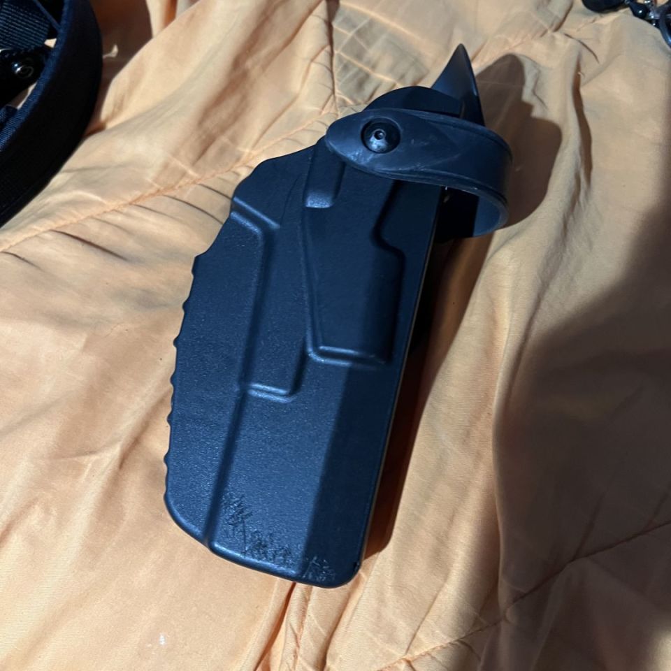 Image 3 - Tactical gear [Lot]