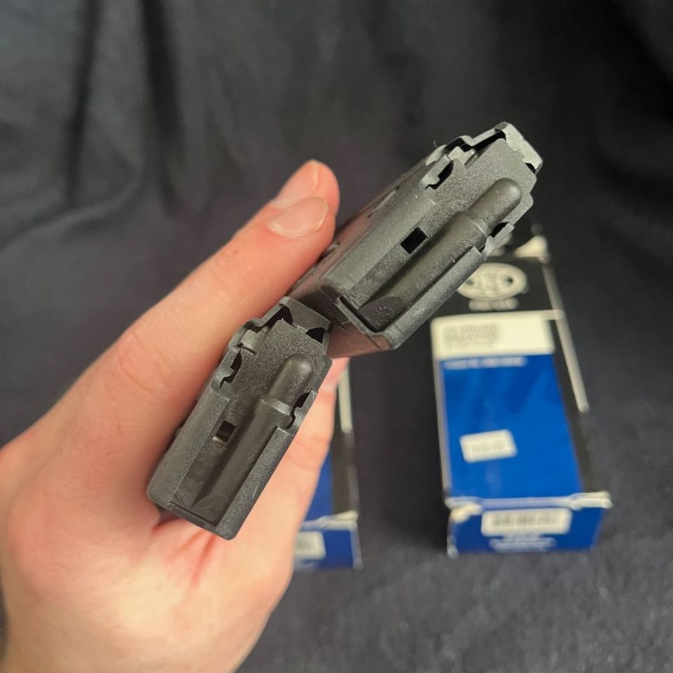 Image 3 - FN 5.7 20rd Magazines x2