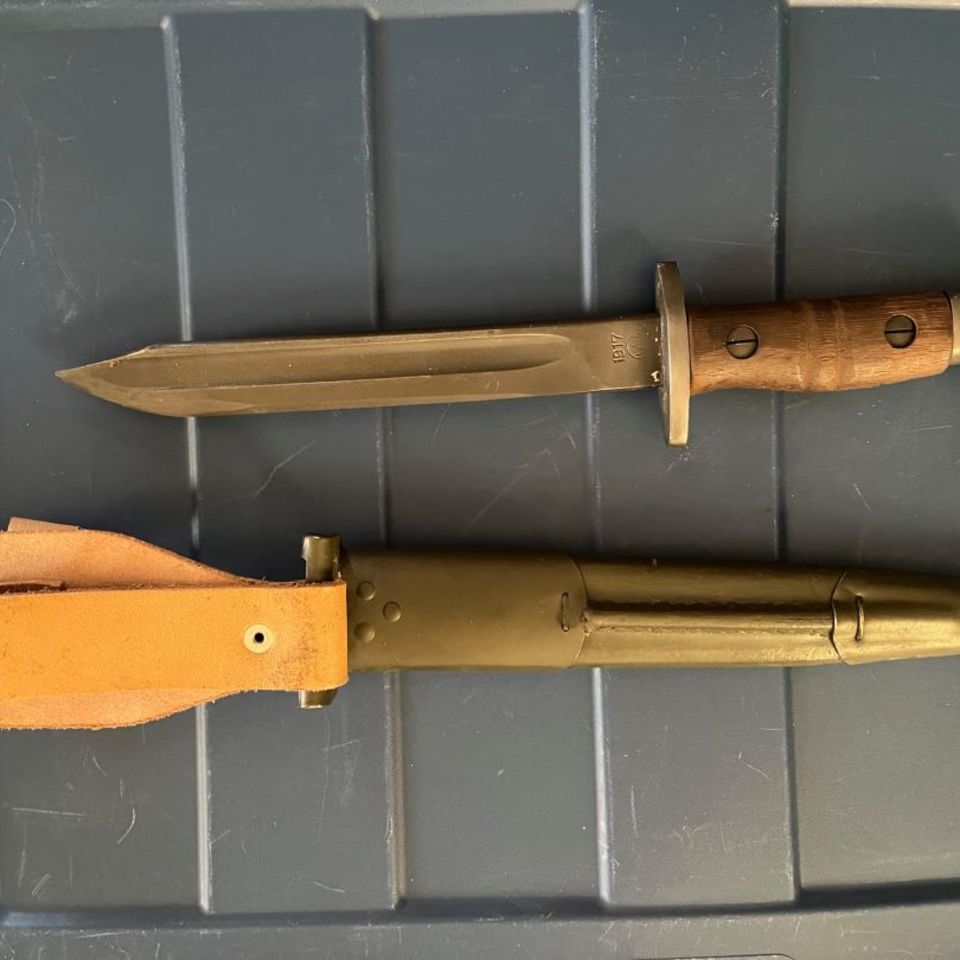 Image 2 - Winchester 1917 Bayonet