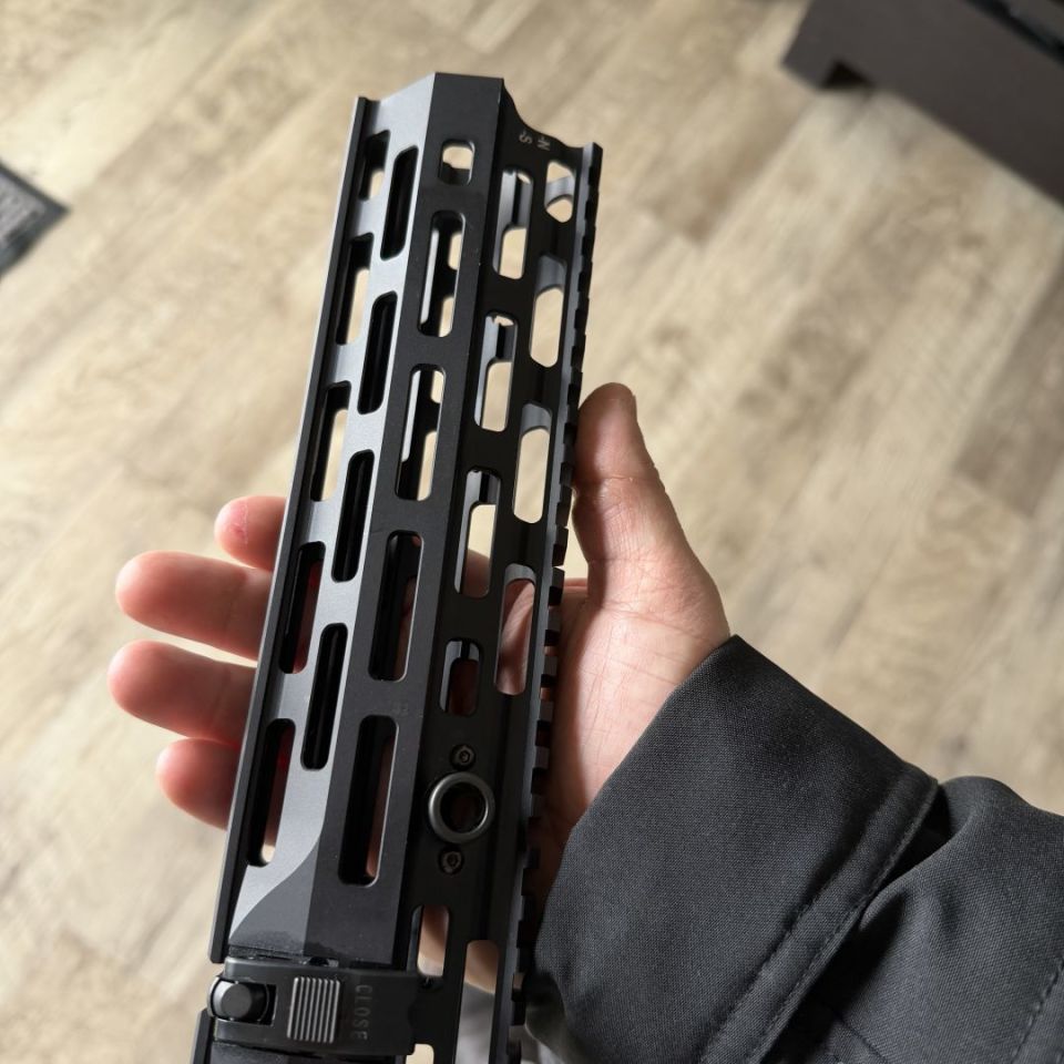 Image 2 - HK MR556A4 QD rail