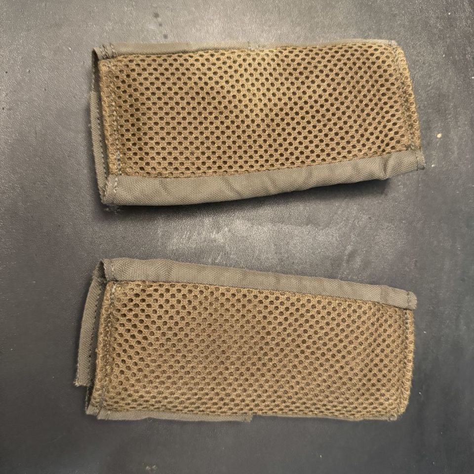 Image 3 - DM Padded Shoulder Pad RG