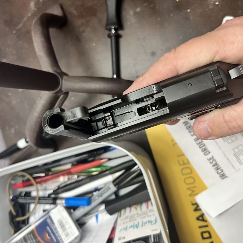 Image 3 - Beretta 3032 w/Threaded Barrel