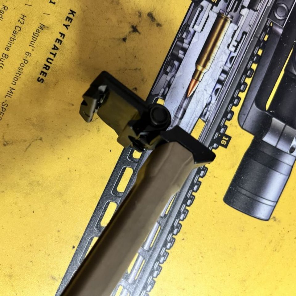 Image 2 - Sig 1913 Locking Folding Brace