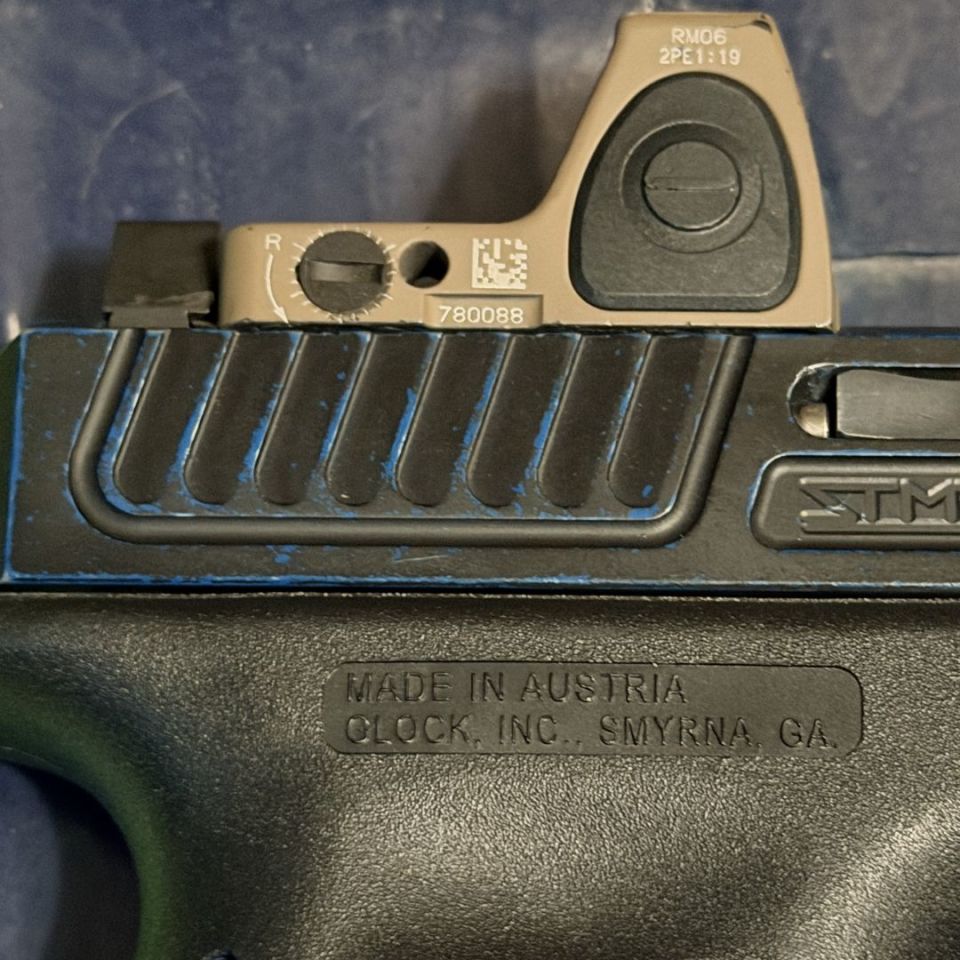 Image 2 - Glock G17 Gen3 (upgraded)