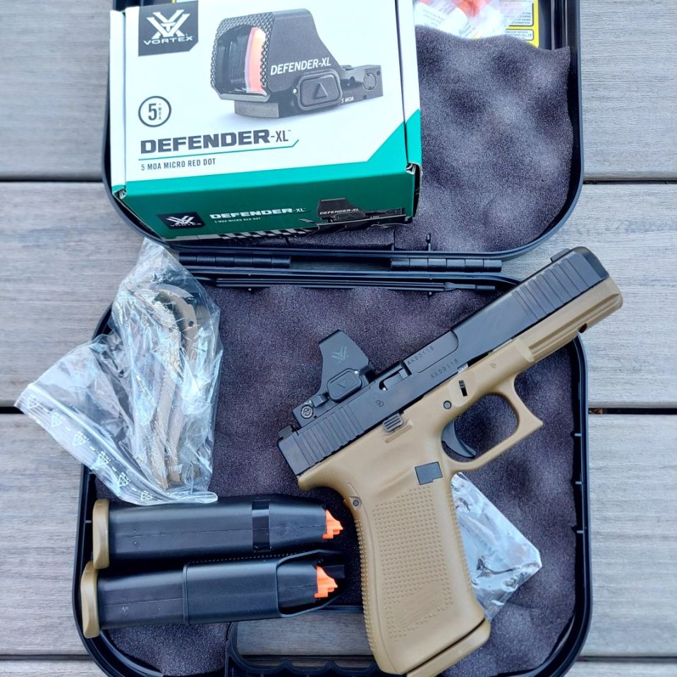 Image 2 - Glock 21 Gen 5 w Vortex Optic