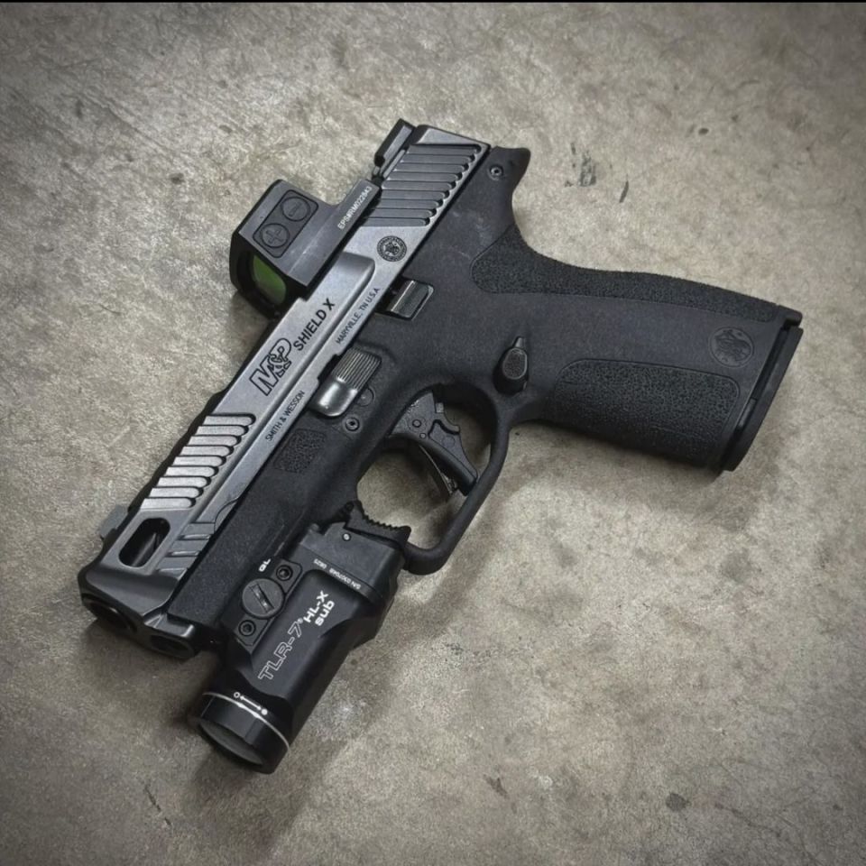 Image 1 - WTT Shield X Carry Comp