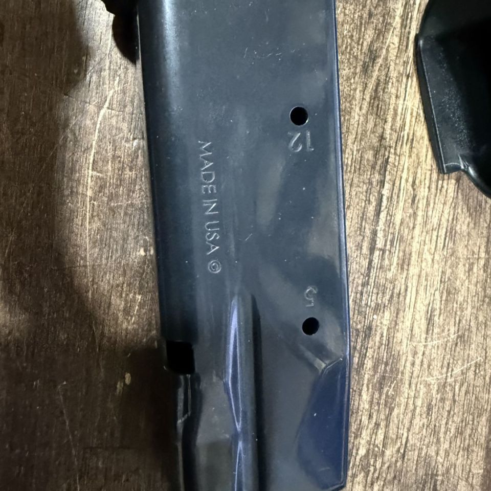 Image 4 - Wilson Combat P365 Grip + Mag