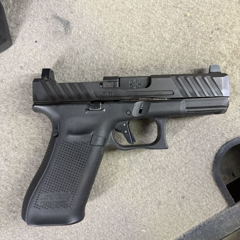 Image 1 - Glock 45ish