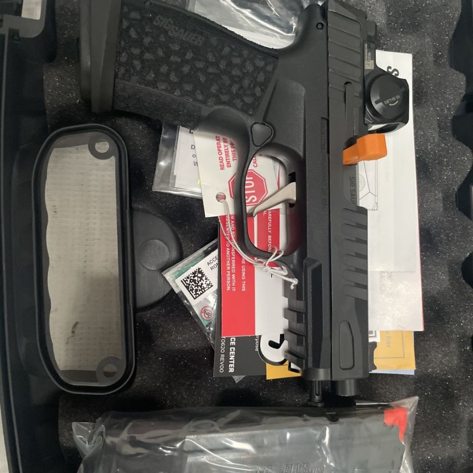 Image 3 - CC9, Fuse, PDP