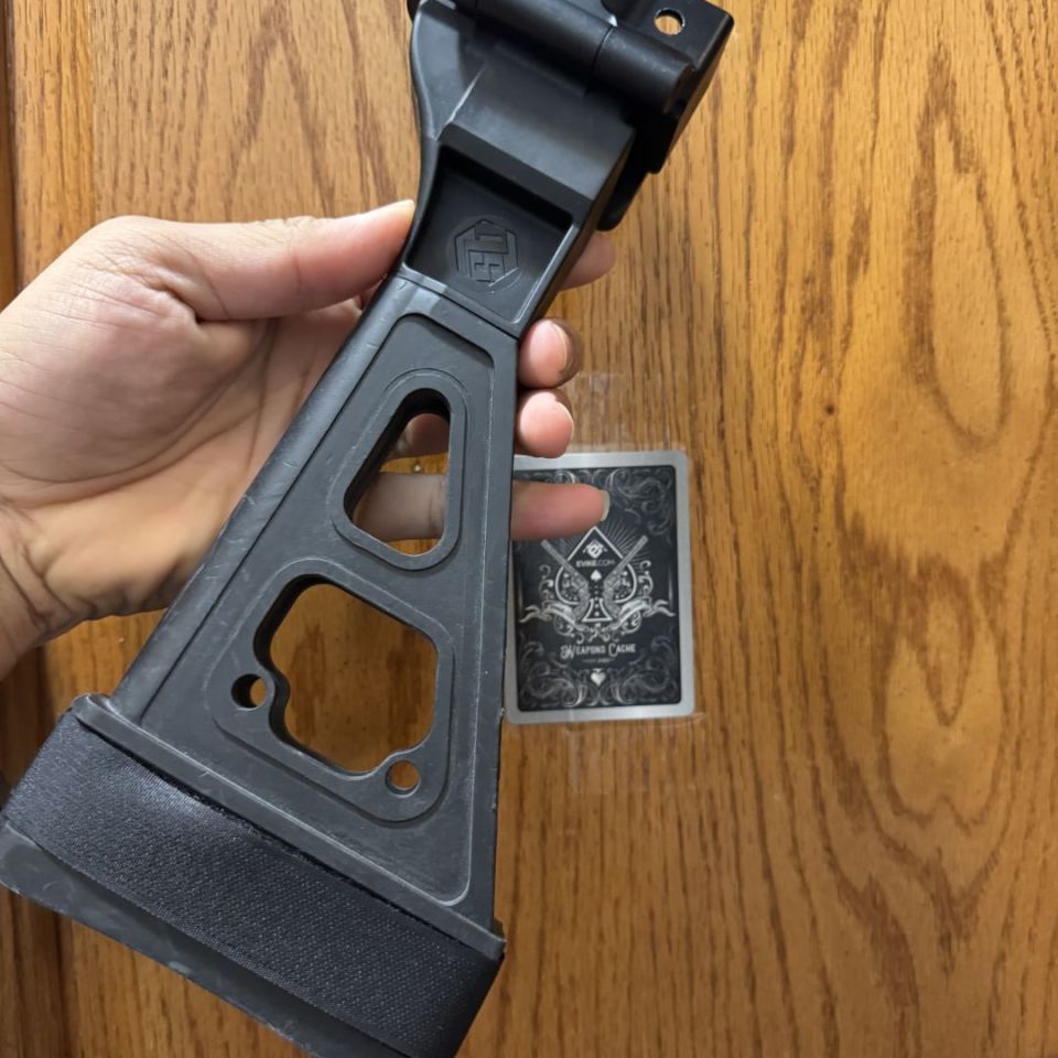 Image 2 - Mp5 folding brace