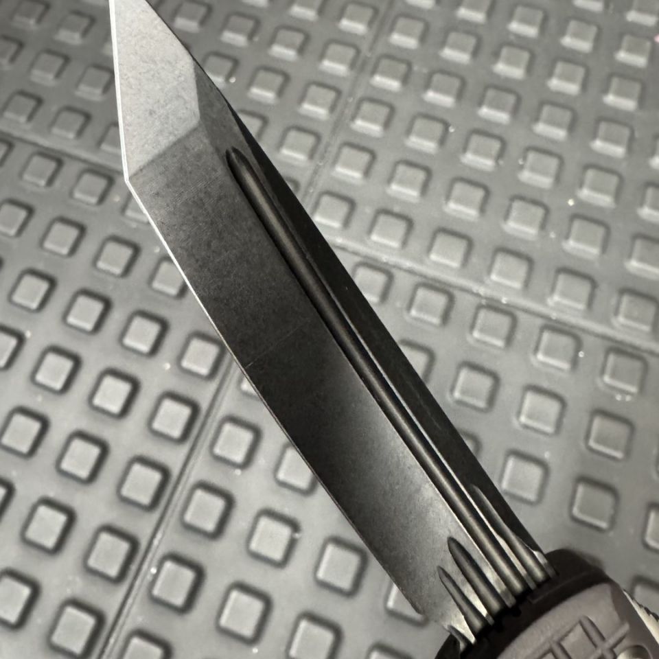 Image 3 - Microtech Signature Ultatech