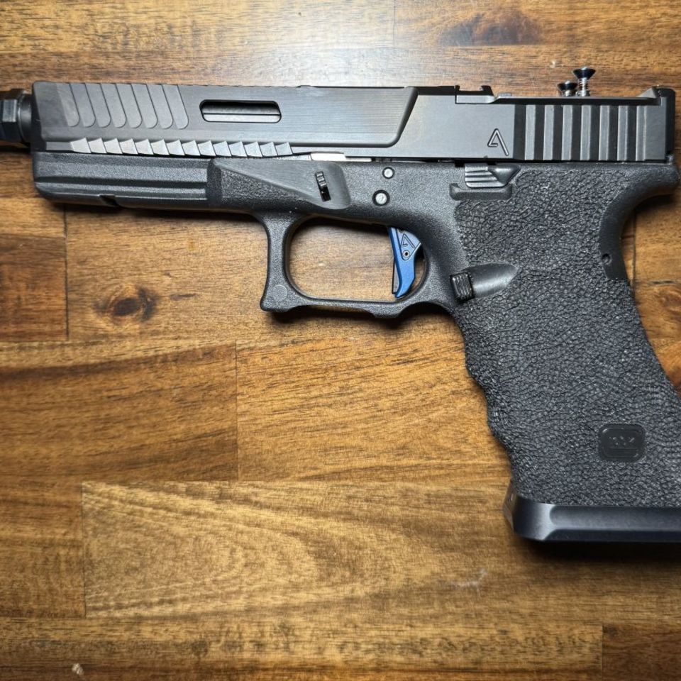 Image 2 - Agency Arms Glock 17