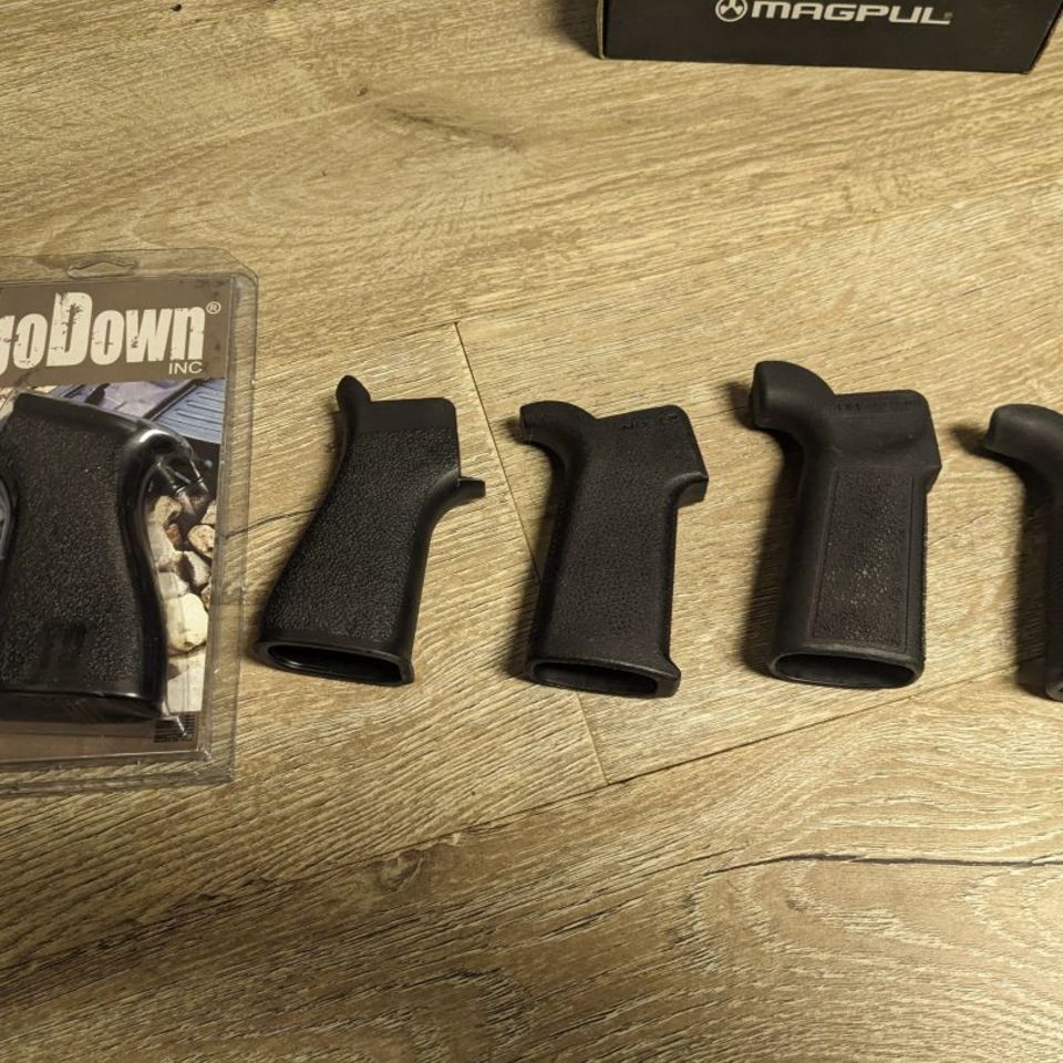 Image 2 - sights bipod rail covers grips