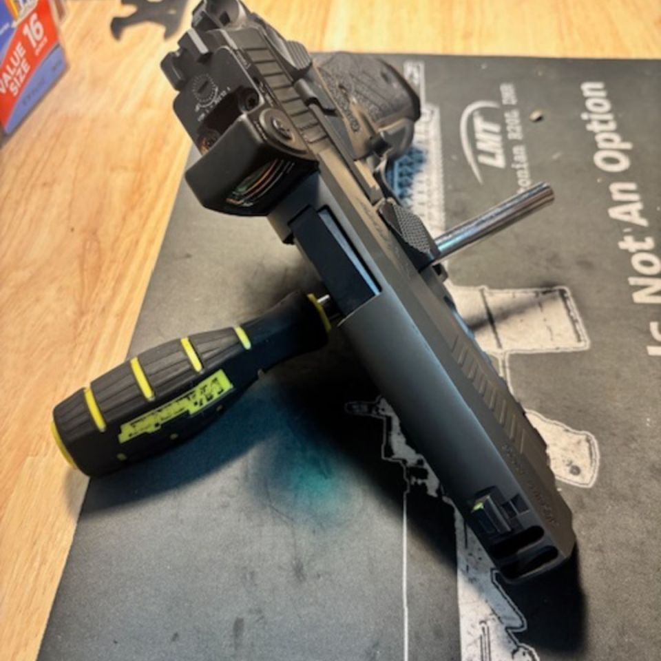 Image 2 - Sig 226 X Five Legion