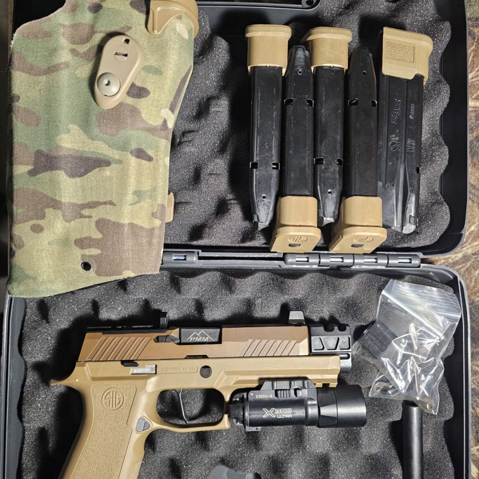 Image 2 - Sig 320 Comped Full Size