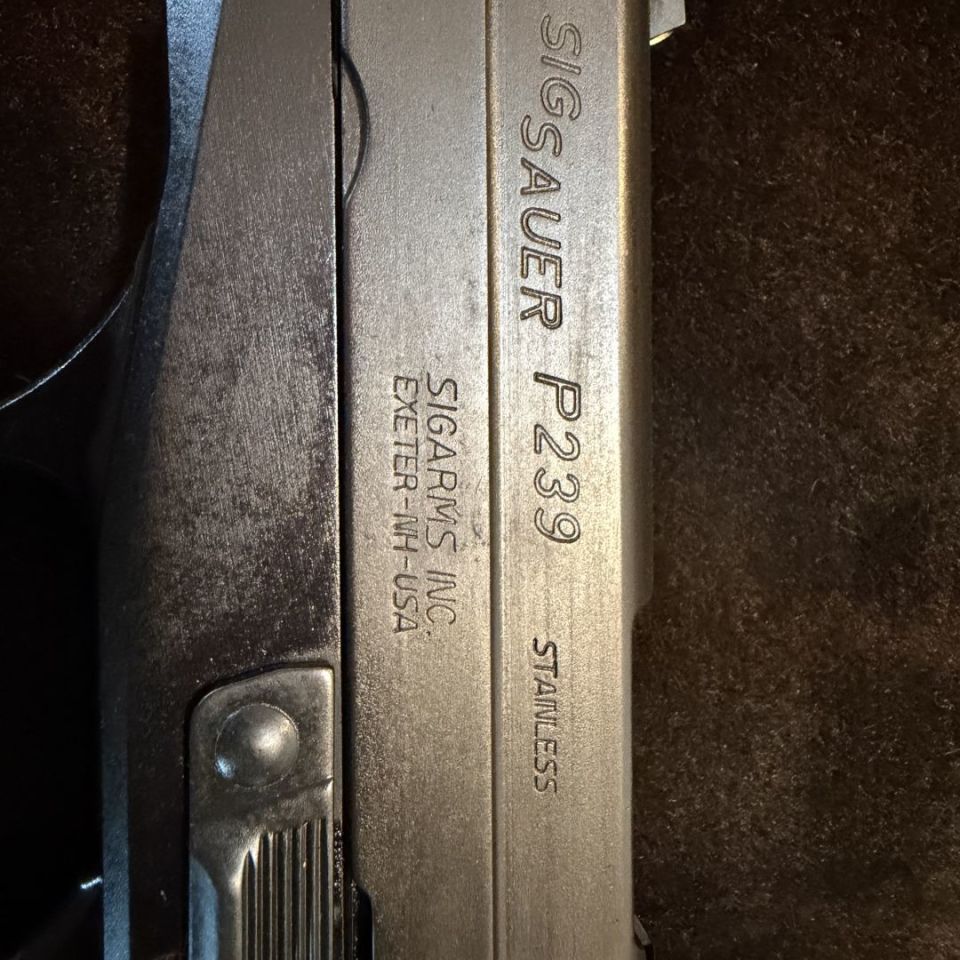 Image 2 - Sig P239