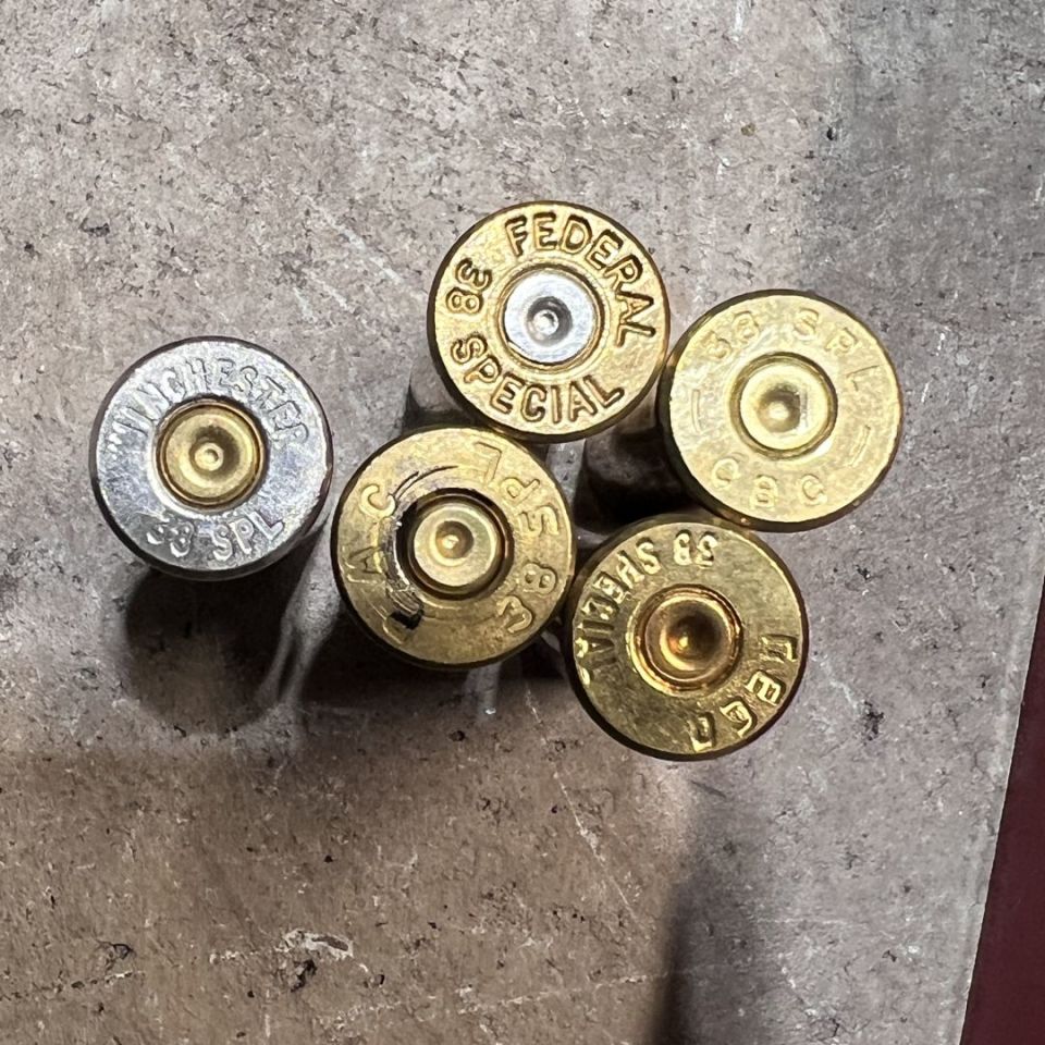 Image 2 - 357 MAG/ 38 SPL, reload stuff