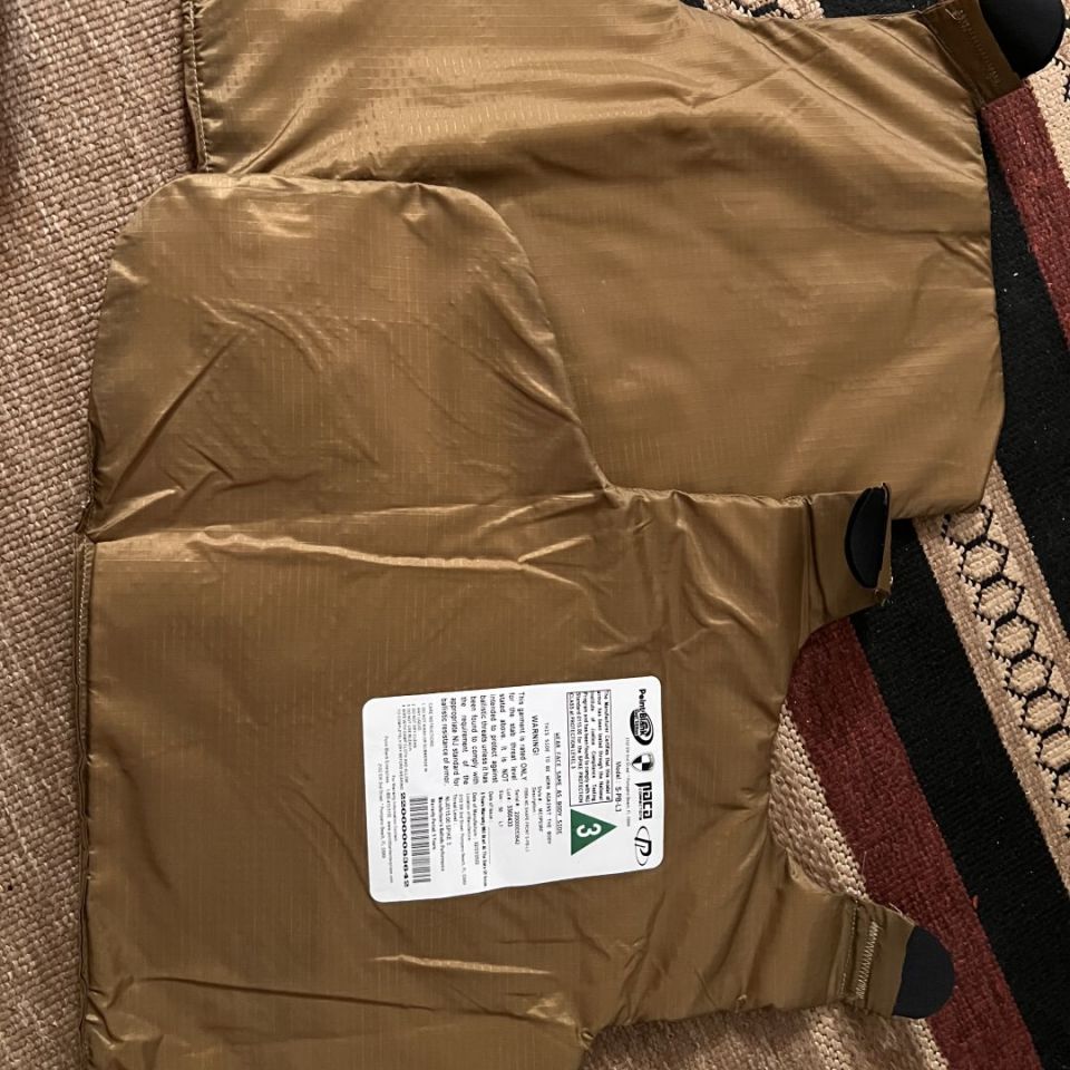 Image 4 - PointBlank 3AVEST. LRG