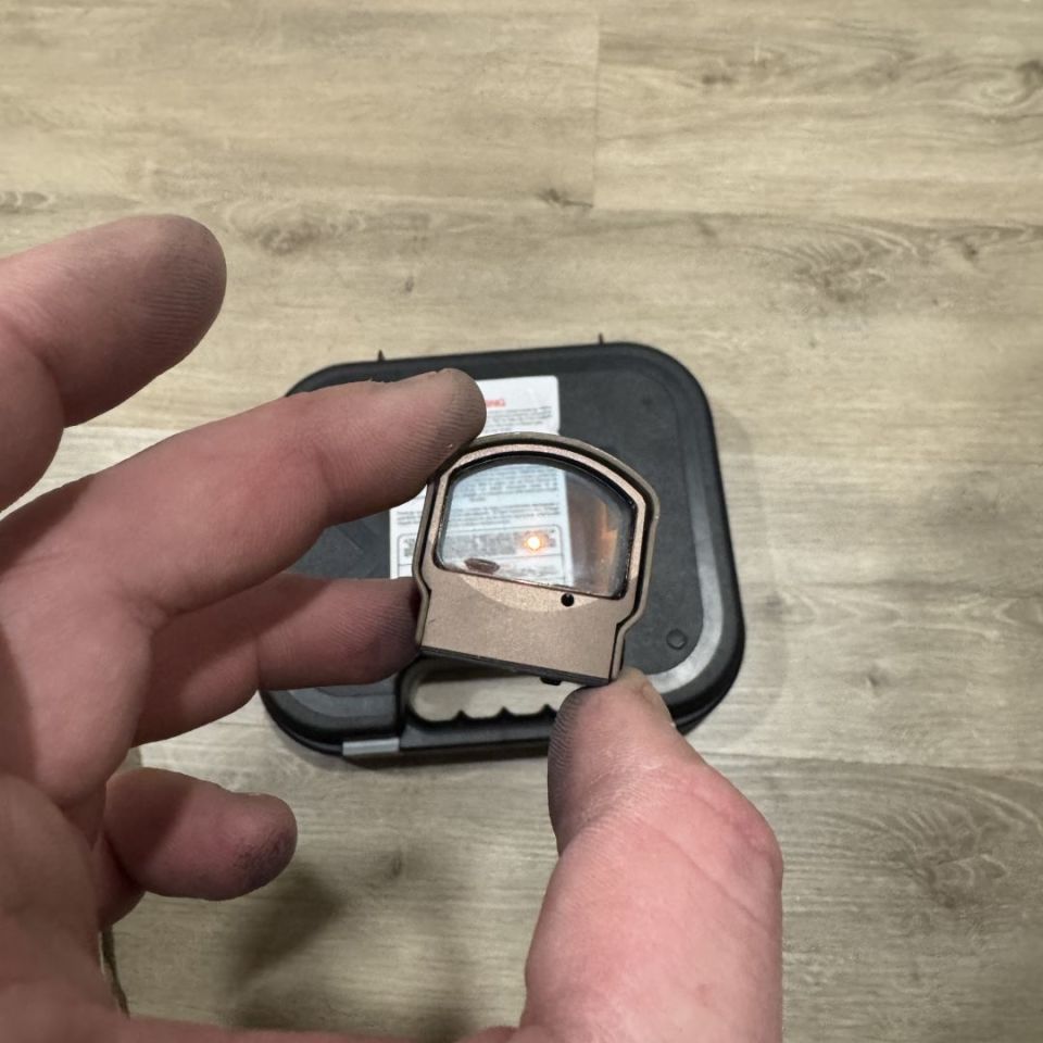 Image 3 - Leupold DPP 2.5 moa NV model