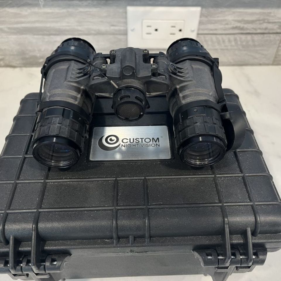 Image 4 - Dual white night vision 