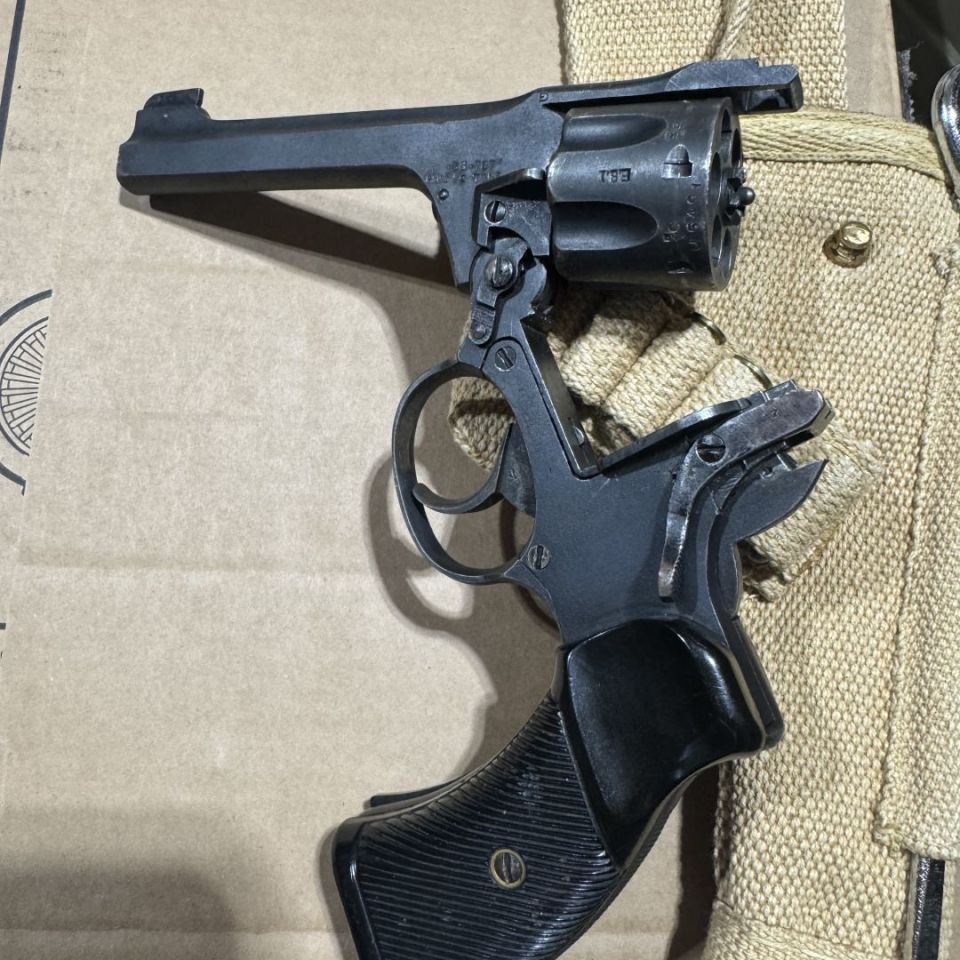 Image 2 - Enfield No 2 Mk1 Revolver 