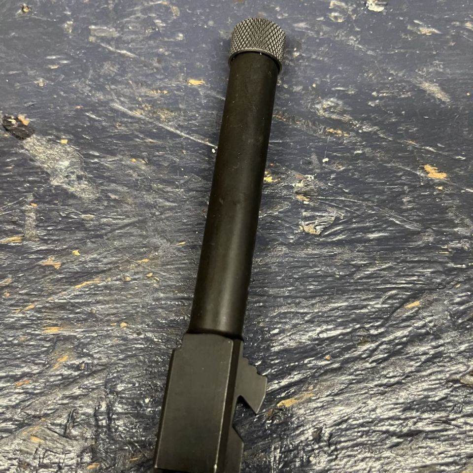 Image 1 - Glock 17 threaded barrel 