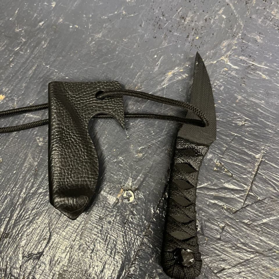 Image 3 - Non metallic knife, G10