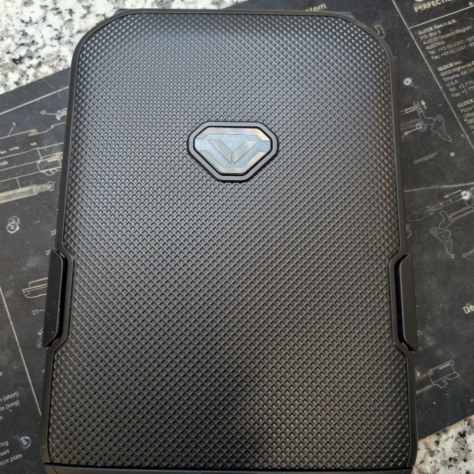 Image 1 - VAULTEK LifePod 10 Compact