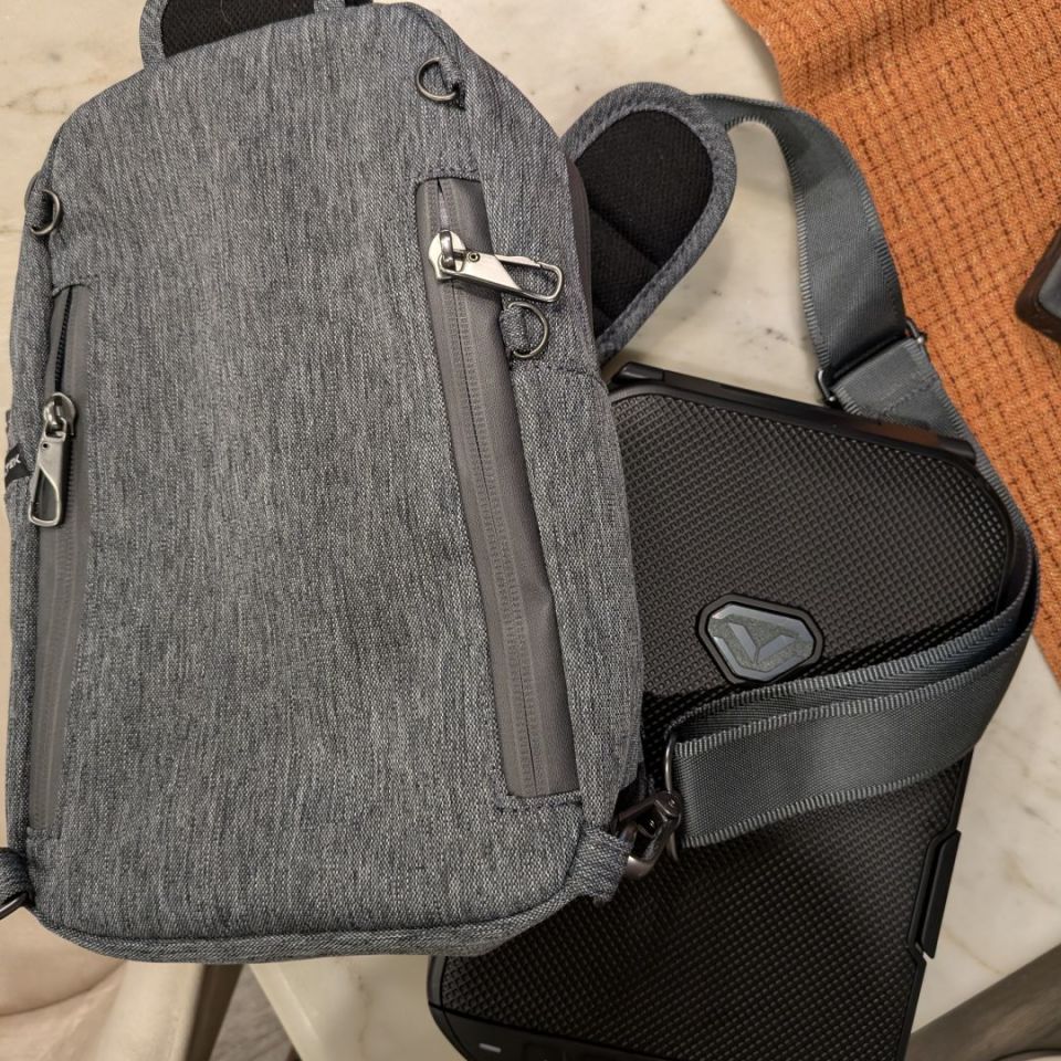 Image 4 - VAULTEK LifePod 10 Compact