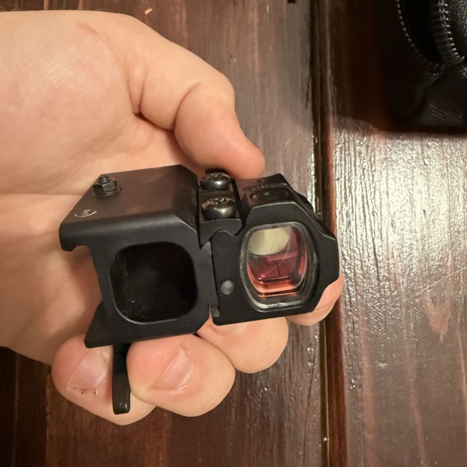 Image 3 - Aimpoint nano 