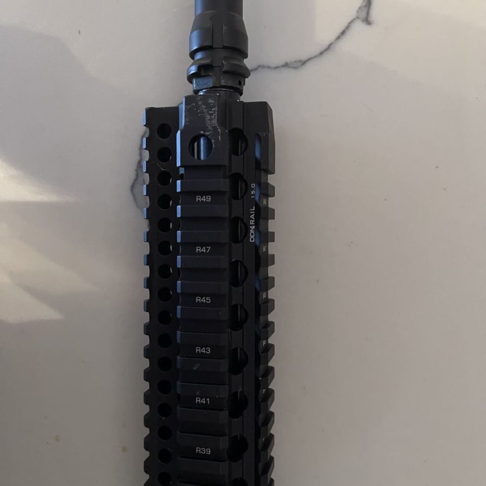 Image 5 - AR15 Upper DD Quad rail 16