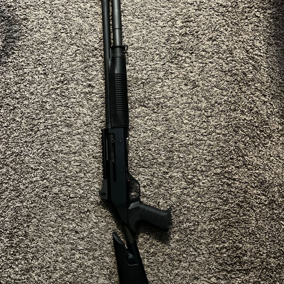 Image 1 - Benelli M4 LE