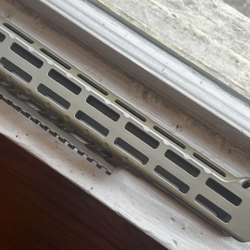 Image 3 - MCX 12.5 Midwest handguard