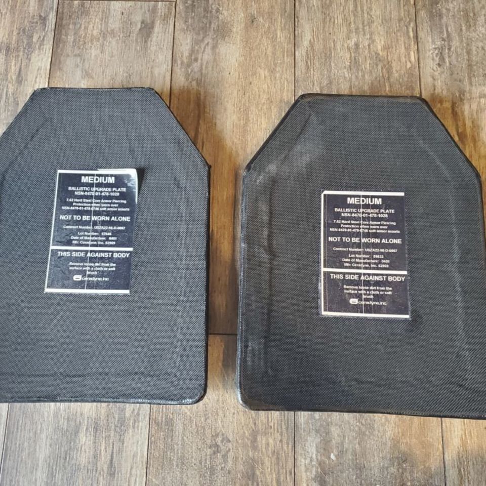 Image 1 - Ceradyne Plates SAPI/ESAPI Med