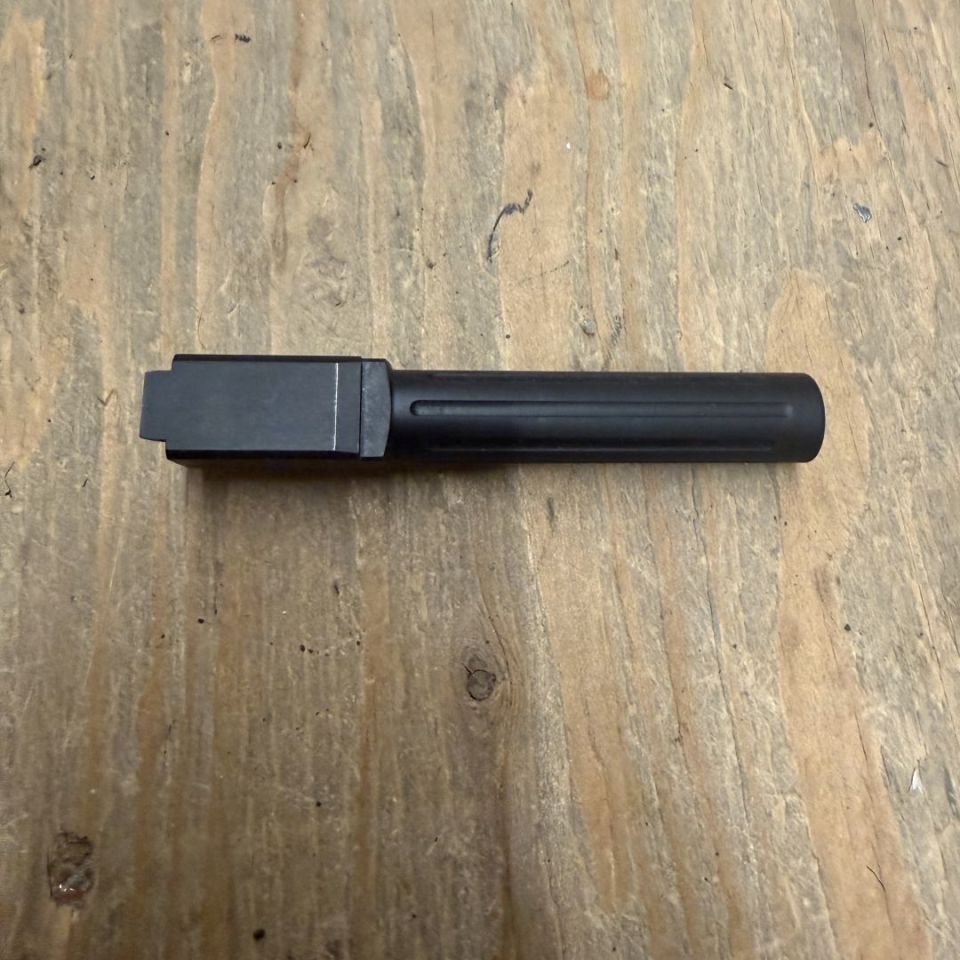 Image 4 - Glock 19 g5 alpha wolf barrel