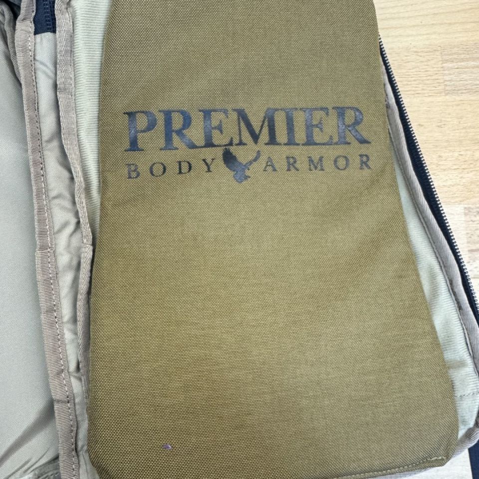 Image 5 - Vertx Sling bag